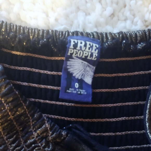 Free People gold velvet dress - Picture 5 of 5